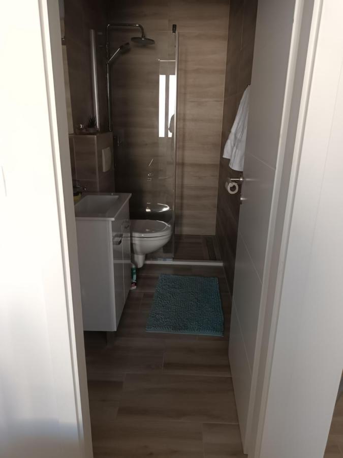 Appartement Cici à Dugi Rat Extérieur photo