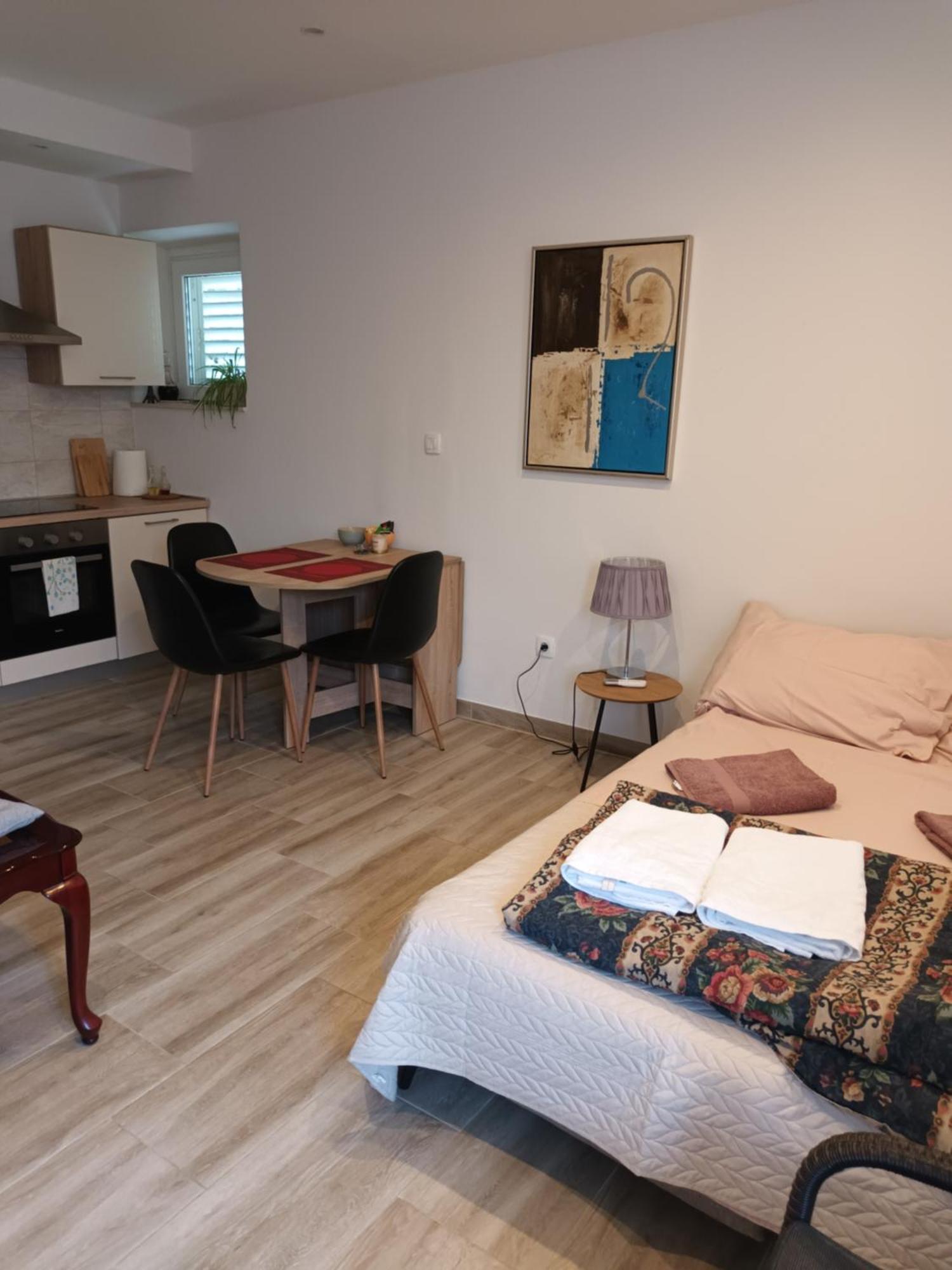 Appartement Cici à Dugi Rat Extérieur photo